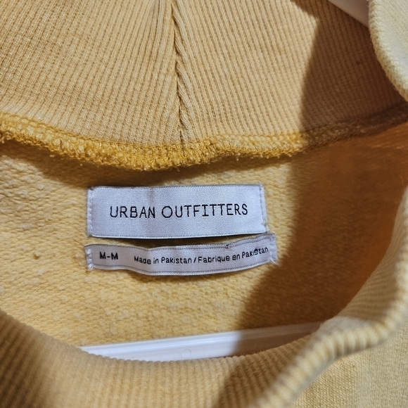URBAN Outfitters Sun Yellow Crop Top Size Medium - Picture 2 of 7